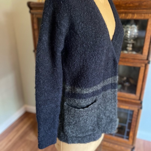 Madewell boyfriend sweater with two side by side buttons. - Picture 3 of 7